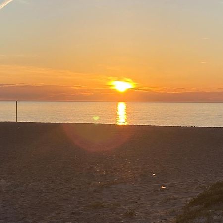 Primera Linea De Playa, Villa Conchita, Con Salida Al Mar Sagunto Dış mekan fotoğraf