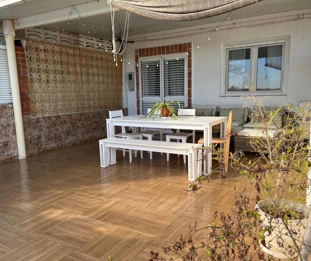 Primera Linea De Playa, Villa Conchita, Con Salida Al Mar Sagunto Dış mekan fotoğraf