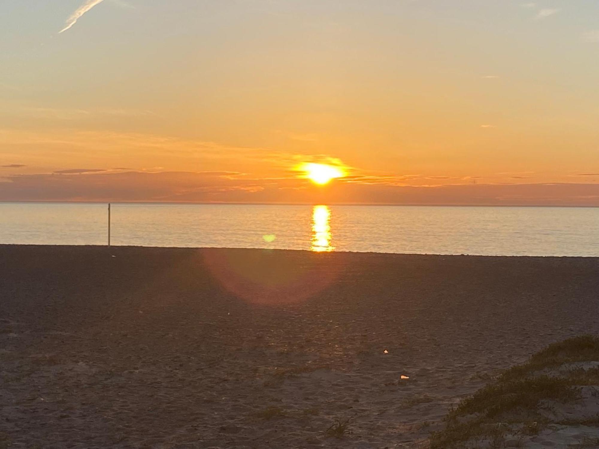 Primera Linea De Playa, Villa Conchita, Con Salida Al Mar Sagunto Dış mekan fotoğraf